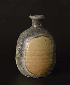 【双頭ノ酒器展　備前とくり 唐津くい呑】 Exhibition of Bizen Tokuri ＆ Karatsu Guinomi