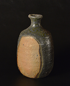 【双頭ノ酒器展　備前とくり 唐津くい呑】 Exhibition of Bizen Tokuri ＆ Karatsu Guinomi