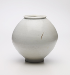 【しろいやきもの】Exhibition of White Pottery