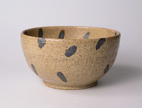 黄瀬戸釉銀彩鉢