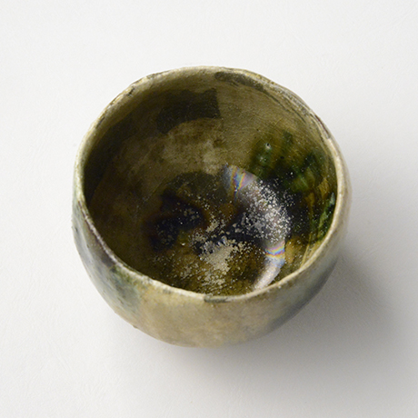 「No.17　黄瀬戸織部茶碗 / Tea bowl, Kiseto-oribe」の写真　その5