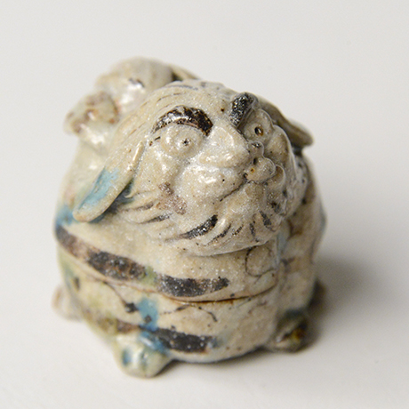 「No.35　弥七田織部獅子香合 / Incense container, Yashichida-oribe, Lion shaped」の写真　その7