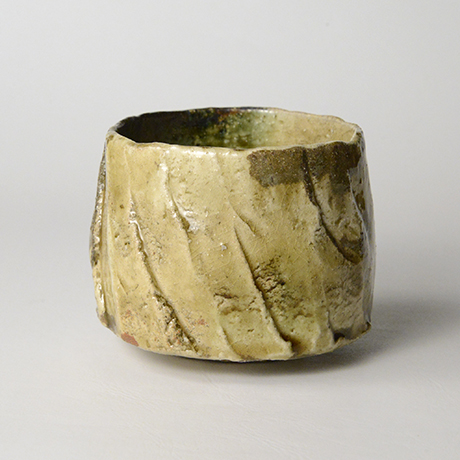 「No.7　黄瀬戸織部茶碗 / Tea bowl, Kiseto-oribe」の写真　その2