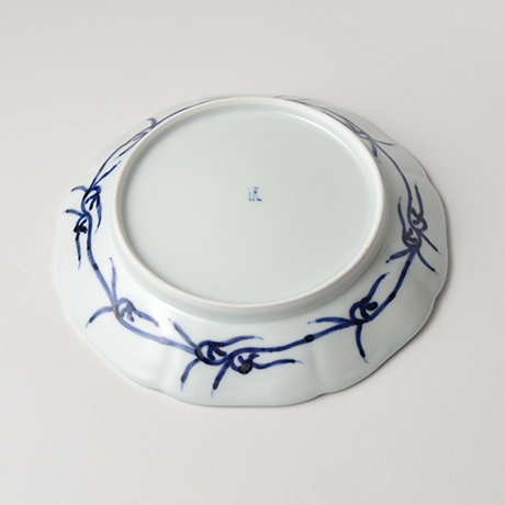 「No.13　花鳥文外濃輪花七寸皿 / Dish with flower and bird design, Sometsuke」の写真　その2