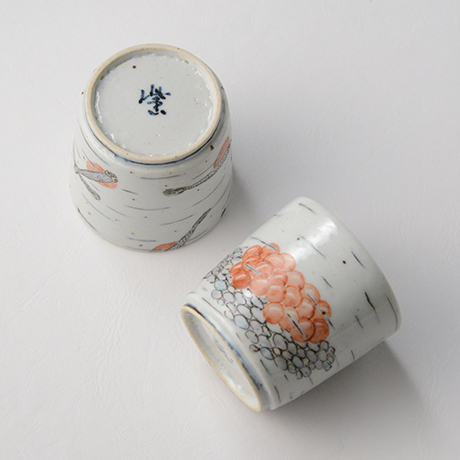 「No.16　色絵酒呑 二「宇萬れた図」　A pair of sake cups, Iro-e, “Born”」の写真　その5