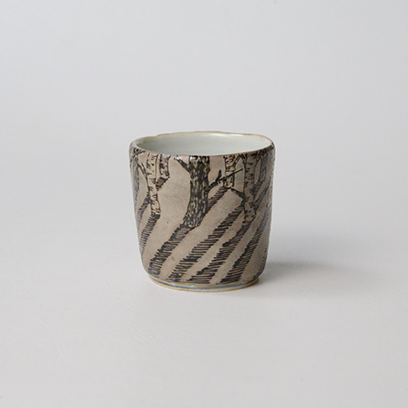 「No.20　色絵銀彩酒呑　「由幾のかげ乃図」　　Sake cup, Iro-e with silver, “A Snow Scene”」の写真　その2