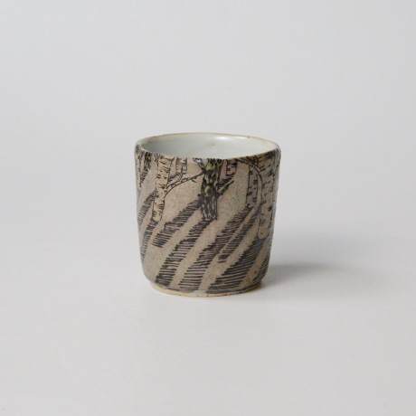 「No.20　色絵銀彩酒呑　「由幾のかげ乃図」　　Sake cup, Iro-e with silver, “A Snow Scene”」の写真　その4