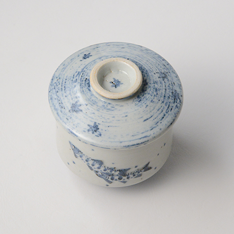 「No.39　染付魚文蓋物　　Bowl with lid, Sometsuke」の写真　その3