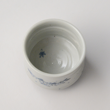 「No.40　染付魚文蓋物　　Bowl with lid, Sometsuke」の写真　その4