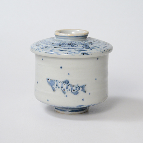 「No.41　染付魚文蓋物　　Bowl with lid, Sometsuke」の写真　その2