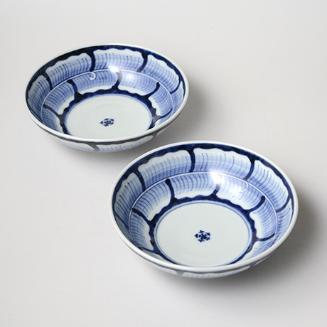 「No.23　芭蕉葉文向付 /   Dish with Basho leaves design, Sometsuke」の写真　その1