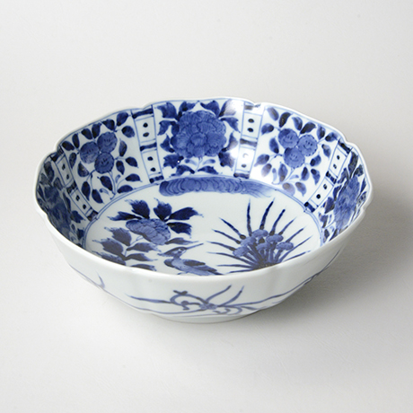 「No.24　芙蓉手花鳥文輪花中鉢 /   Bowl with flower and bird design, Sometsuke」の写真　その2