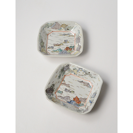 「No.26　色絵四方小皿　二　「満潮干潮の図」　　A set of two dishes, Iro-e, “High Tide and Low Tide”」の写真　その1