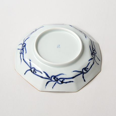 「No.26　祥瑞山水図八角七寸皿 /   Octagonal dish with landscape design, Sometsuke」の写真　その3