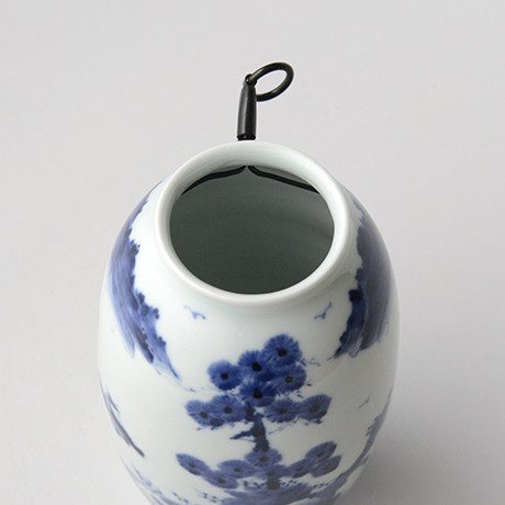 「No.35　山水図掛花入  /   Hanging flower vase with landscape design, Sometsuke」の写真　その5