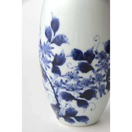 「No.36　蔓花文掛け花入  /   Hanging flower vase with vine and flower design, Sometsuke」の写真　その6