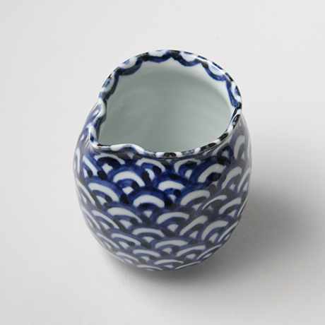 「No.42　青海波文片口  /   Lipped bowl with wave design, Sometsuke」の写真　その4