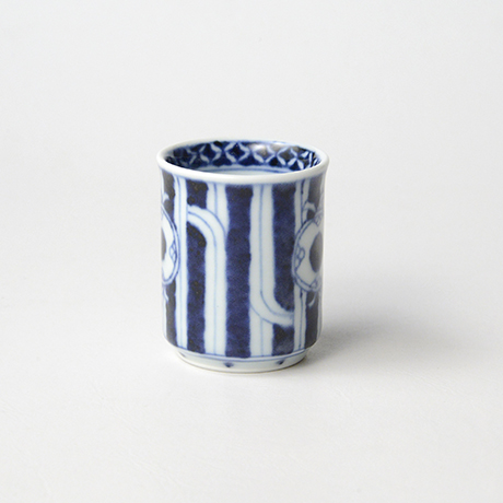 「No.53　鼓文筒ぐい吞 /   Sake cup with drum design, sometsuke」の写真　その2