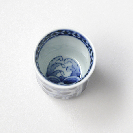 「No.53　鼓文筒ぐい吞 /   Sake cup with drum design, sometsuke」の写真　その3