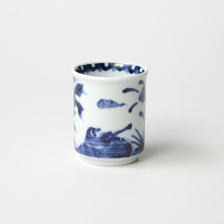「No.54　花鳥文筒ぐい吞 /   Sake cup with flower and bird design, sometsuke」の写真　その2
