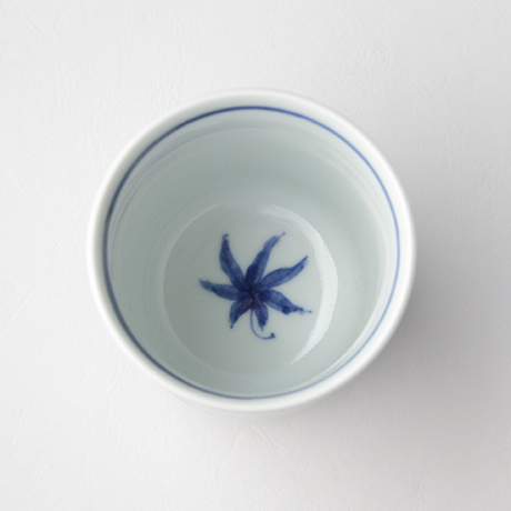 「No.65　紅葉鹿文湯呑 /   Tea cup with maple leaf and deer design, sometsuke」の写真　その3