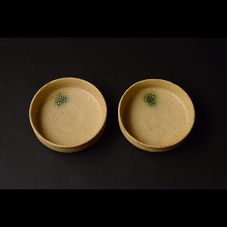 「No.49 黄瀬戸平向付 六客 / A set of 6 bowls, Kiseto」の写真　その4