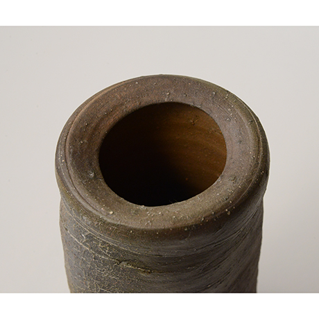 「No.7(図16)　備前矢筈口花入    Flower Vase, Bizen, Yahazu-kuchi shaped」の写真　その4