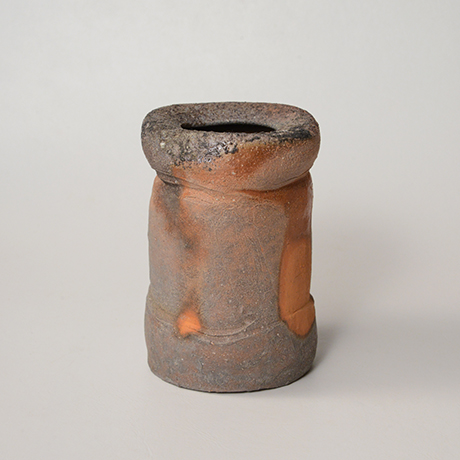 「No.48(図22)　備前矢筈口掛花入   Hanging Flower Vase, Bizen, Yahazu-kuchi shaped」の写真　その2