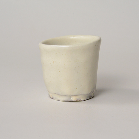 「No.46(図50)　粉引ぐい呑　Sake Cup, Kohiki」の写真　その2