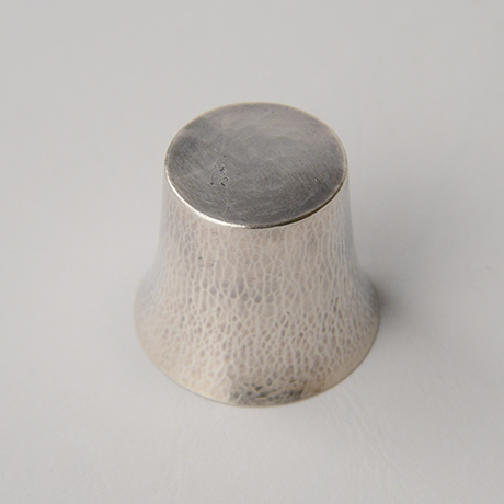 「No. 13　南鐐酒盃  / Sake cup, silver」の写真　その2