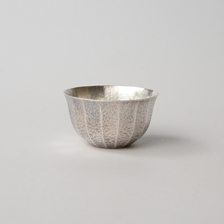 「No.57(DM7)　南鐐しのぎ酒盃  / Sake cup, silver」の写真　その1