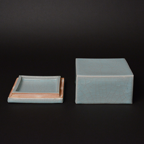 「No.P　青瓷　箱　/ Box, Celadon」の写真　その2