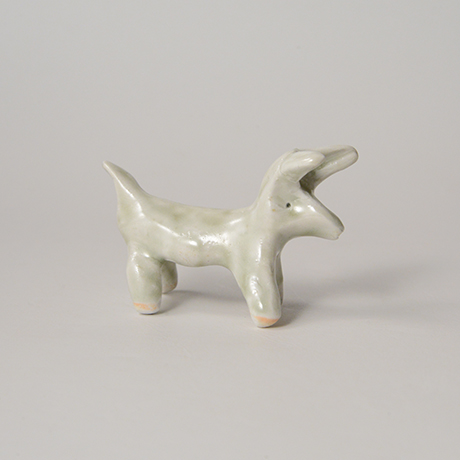 「No.68　白瓷の動物　Artwork, animal shape, white porcelain」の写真　その2