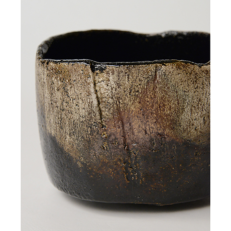 「HP26　直木美佐　黒楽茶碗　銘：鷹ヶ峰 ／ NAOKI Misa　Chawan, Raku ware」の写真　その5