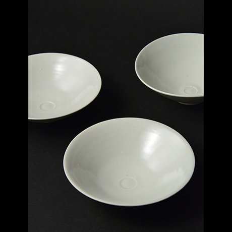 「No.4　白磁鉢　六 / A set of 6 bowls, White porcelain」の写真　その1