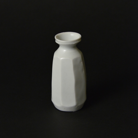 「No.41-3　白磁乳瓶 / Milk bottle, White porcelain」の写真　その1