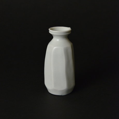 「No.41-3　白磁乳瓶 / Milk bottle, White porcelain」の写真　その2