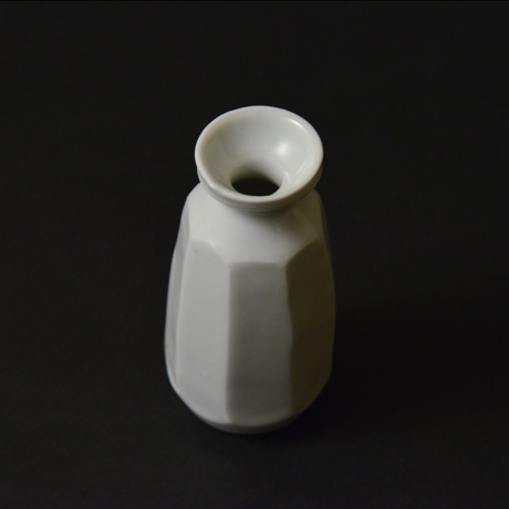 「No.41-3　白磁乳瓶 / Milk bottle, White porcelain」の写真　その3