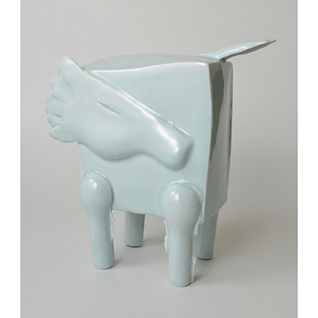 「No.2　鈴木治　青白瓷 馬 / SUZUKI Osamu　Artwork ‘Horse’, Bluish white porcelain」の写真　その5