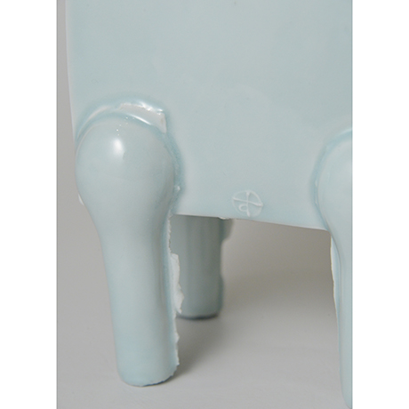 「No.2　鈴木治　青白瓷 馬 / SUZUKI Osamu　Artwork ‘Horse’, Bluish white porcelain」の写真　その7