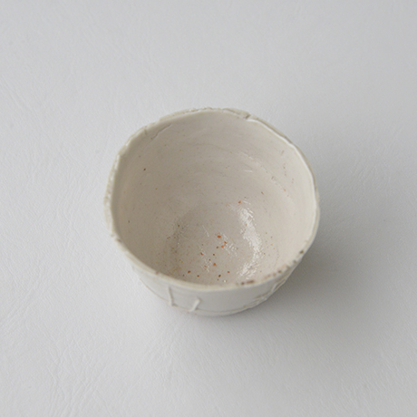 「No.4　八木一夫　白瓷盃 / YAGI Kazuo　Sake cup, white porcelain」の写真　その6