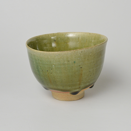 「No.28　織部小服茶碗 / Small tea bowl, Oribe」の写真　その2