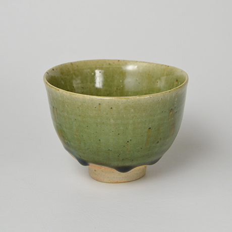 「No.28　織部小服茶碗 / Small tea bowl, Oribe」の写真　その4