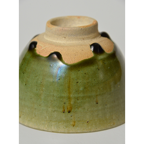 「No.28　織部小服茶碗 / Small tea bowl, Oribe」の写真　その7