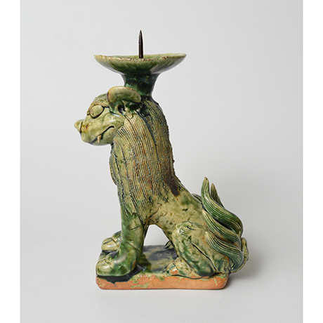 「No.34　織部狛犬吽形燭台 / Candle stand, Oribe, Lion dog shaped」の写真　その2