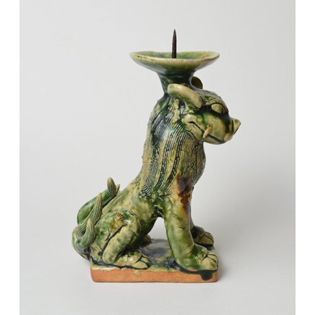 「No.34　織部狛犬吽形燭台 / Candle stand, Oribe, Lion dog shaped」の写真　その4