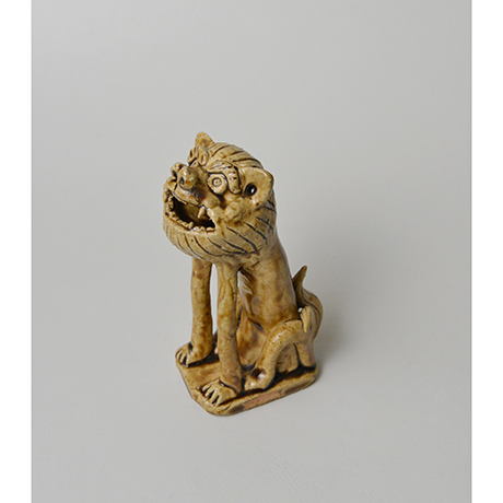 「No.36　鉄釉阿吽狛犬 対 / A pair of candle stand, Iron glazed, Lion dog shaped」の写真　その4