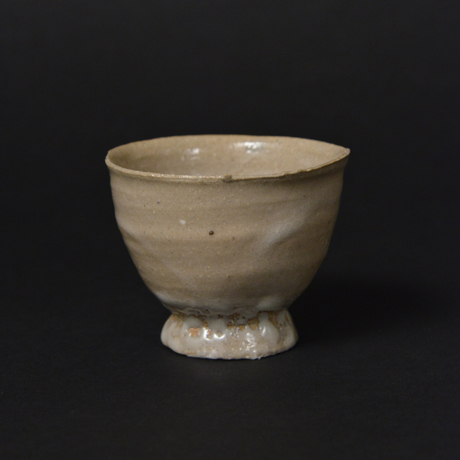 「No.46-2　井戸手盃 / Sake cup, Ido style」の写真　その1