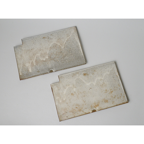 「図45 (No.54)　粉引唐津羅漢皿揃 / A set of 5 plates, Kohiki-karatsu」の写真　その1
