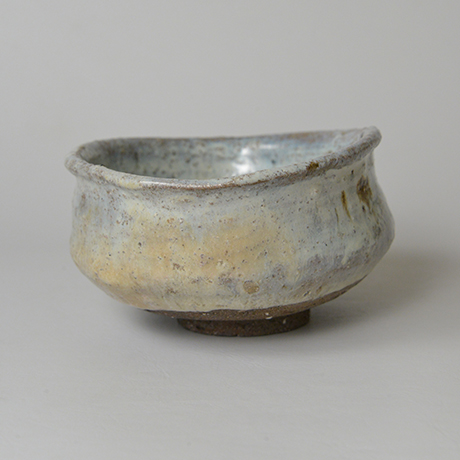 「No.61　斑唐津沓茶碗　Chawan, Madara-karatsu, Kutsu-shape」の写真　その2